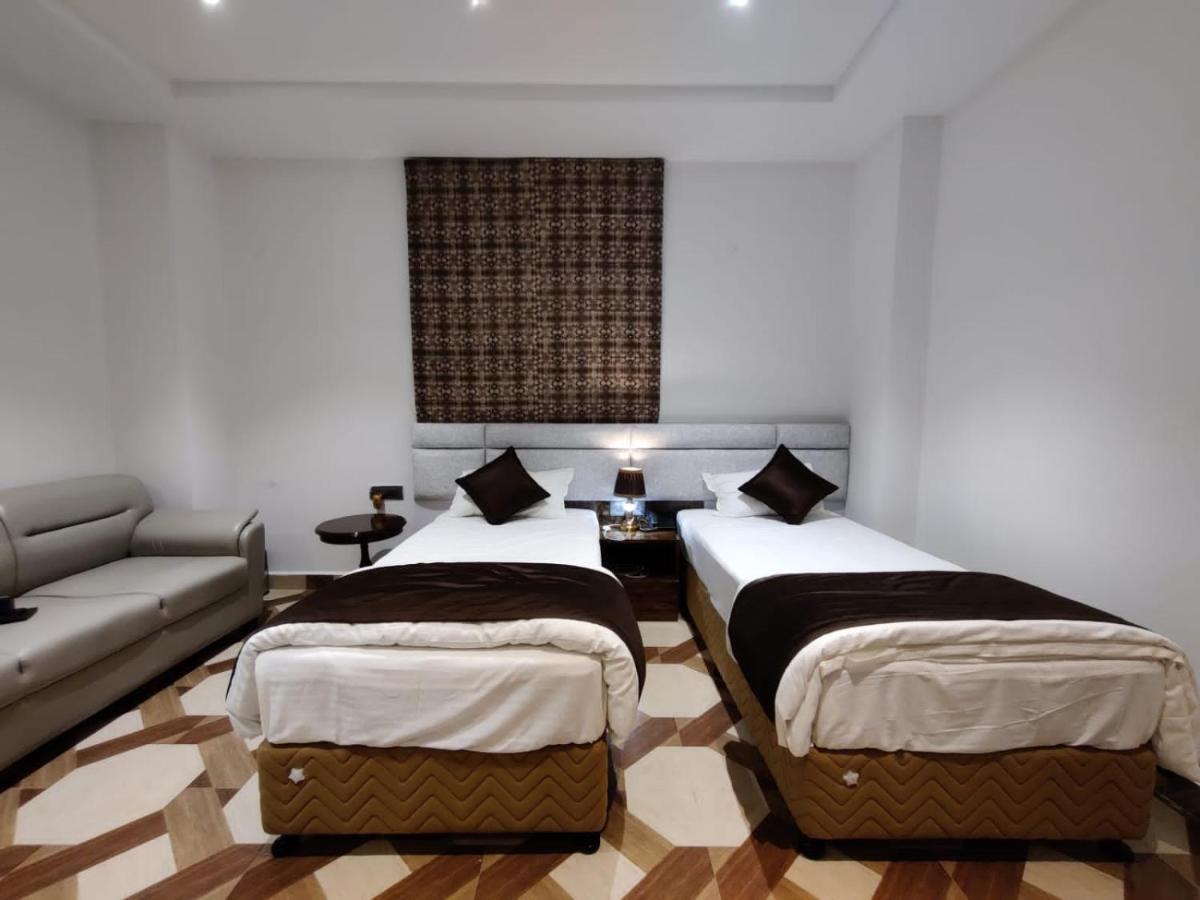 Royal Bliss Otel Patna  Dış mekan fotoğraf