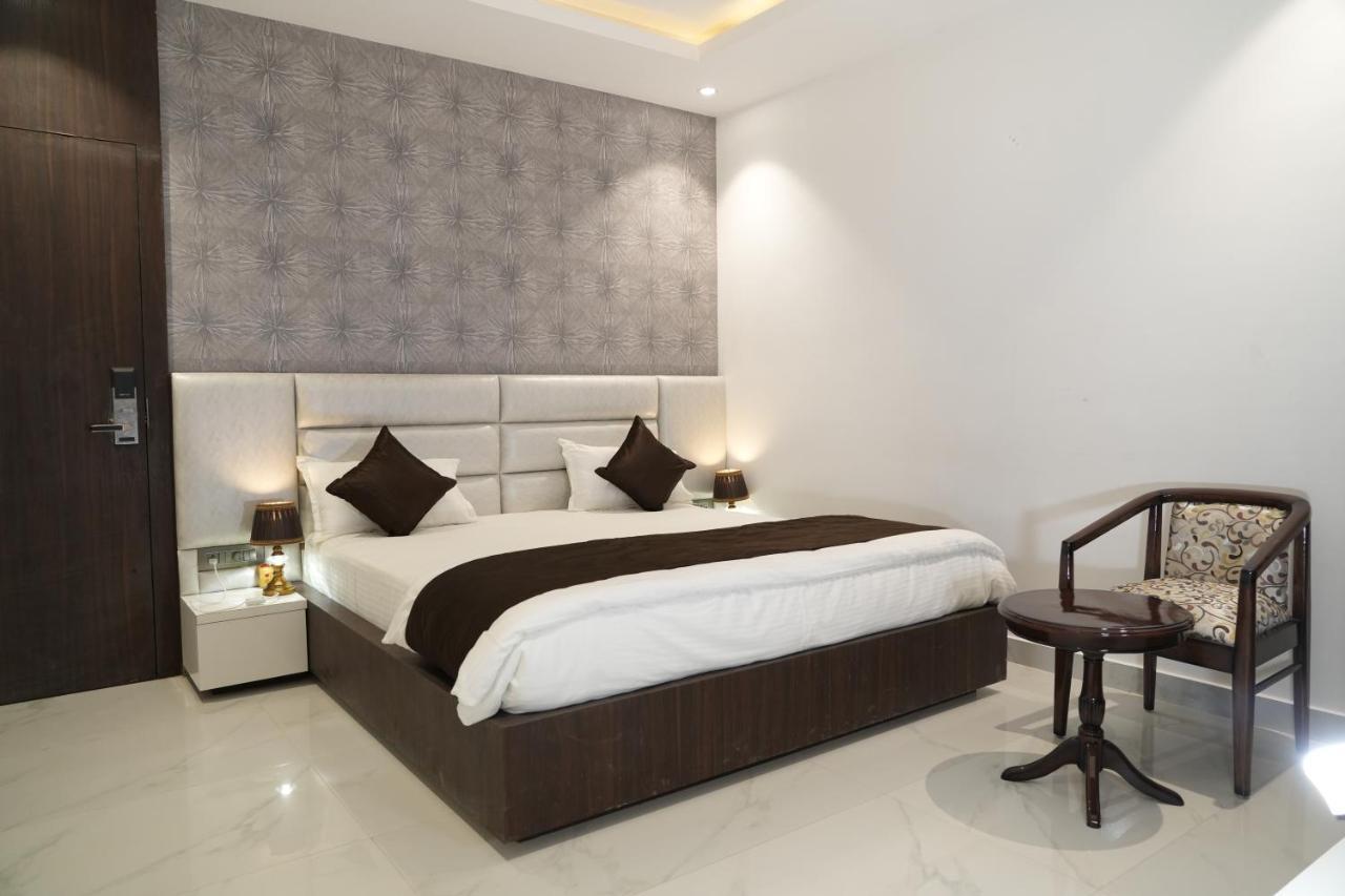 Royal Bliss Otel Patna  Dış mekan fotoğraf